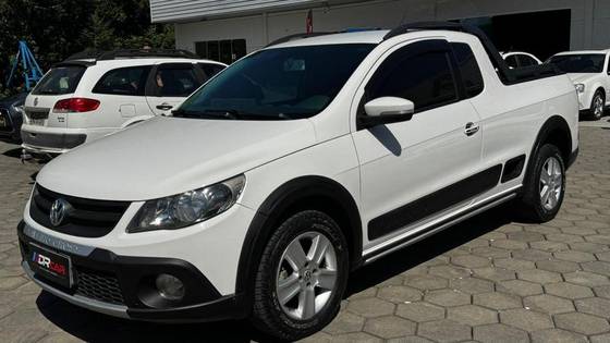 VOLKSWAGEN SAVEIRO 1.6 CROSS CE 8V FLEX 2P MANUAL VOLKSWAGEN SAVEIRO 1.6 CROSS CE 8V FLEX 2P MANUAL